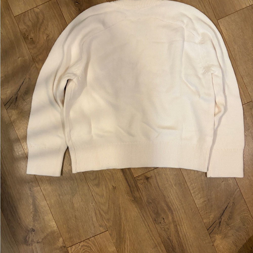 Abercrombie & Fitch Madeline Lobster Crew Sweater - Picture 4 of 4